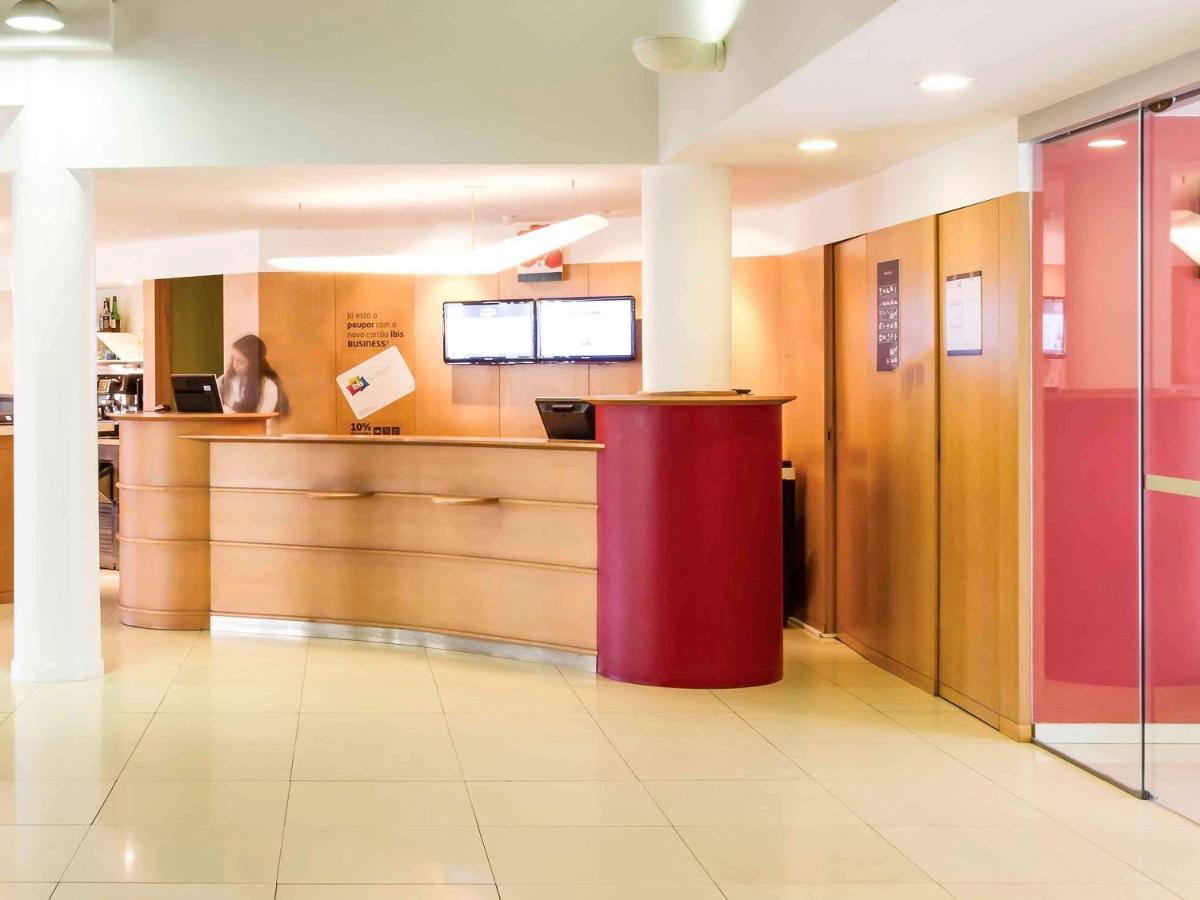 Hotel Ibis セトゥーバル エクステリア 写真